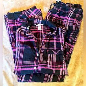 Victoria’s Secret plaid pajamas xs